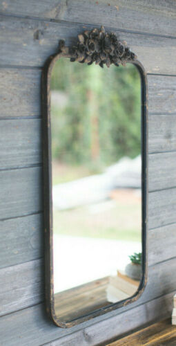 (image for) Metal Wall Mirror Vintage Flower Detail