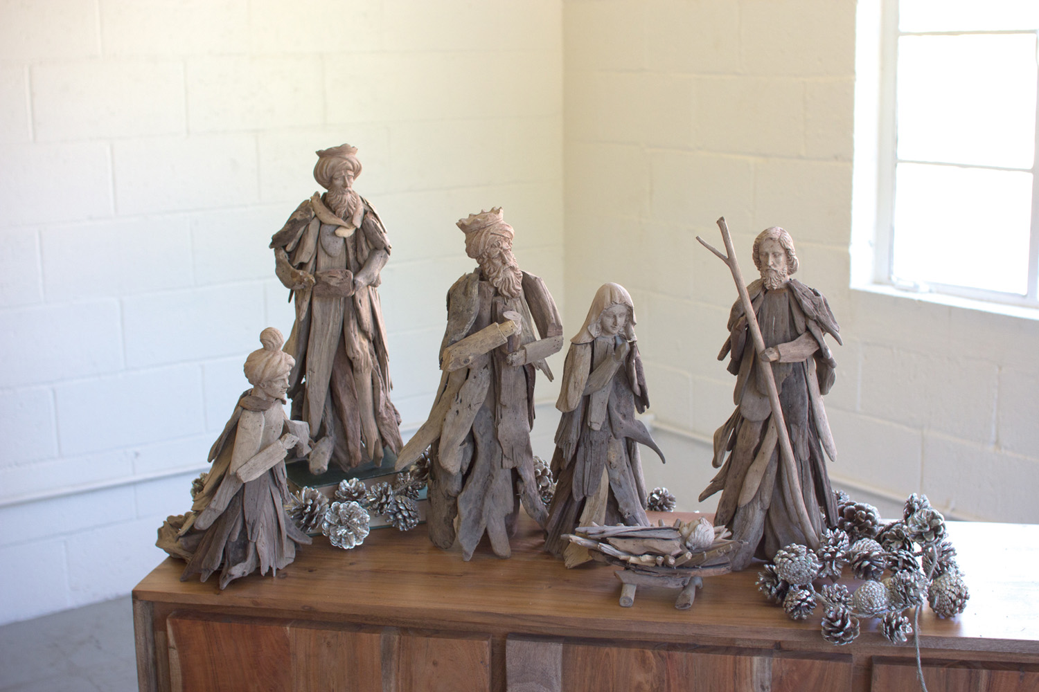 (image for) Set of 6 Driftwood Nativity Figurines
